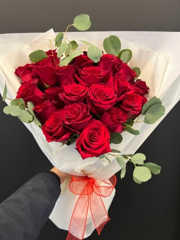 Red Explorer Bouquet